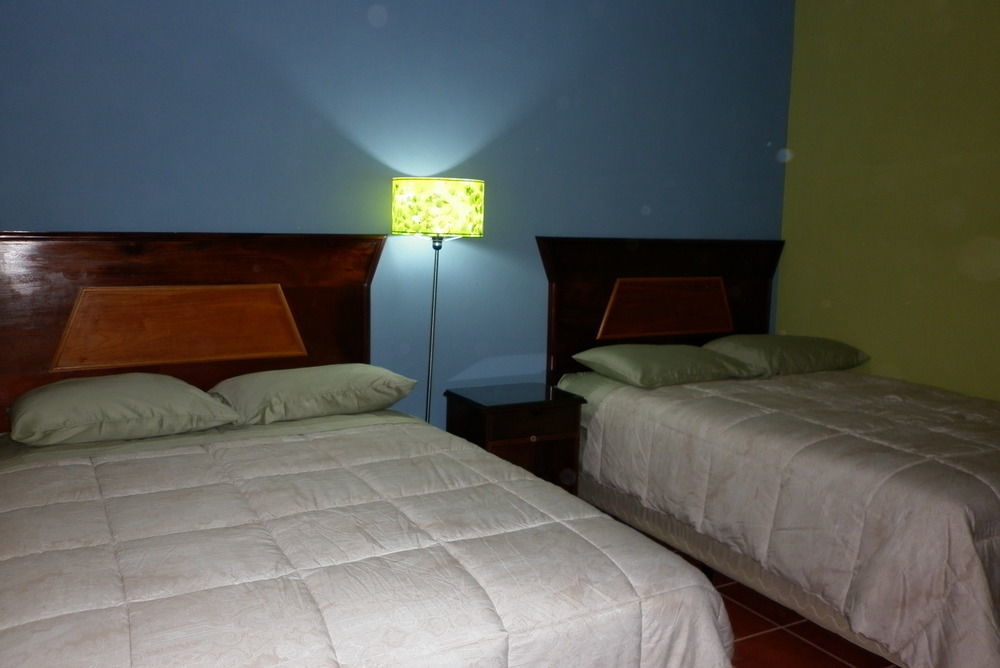Hotel Ribiera Del Lago Peten Itza San Roman Exterior photo