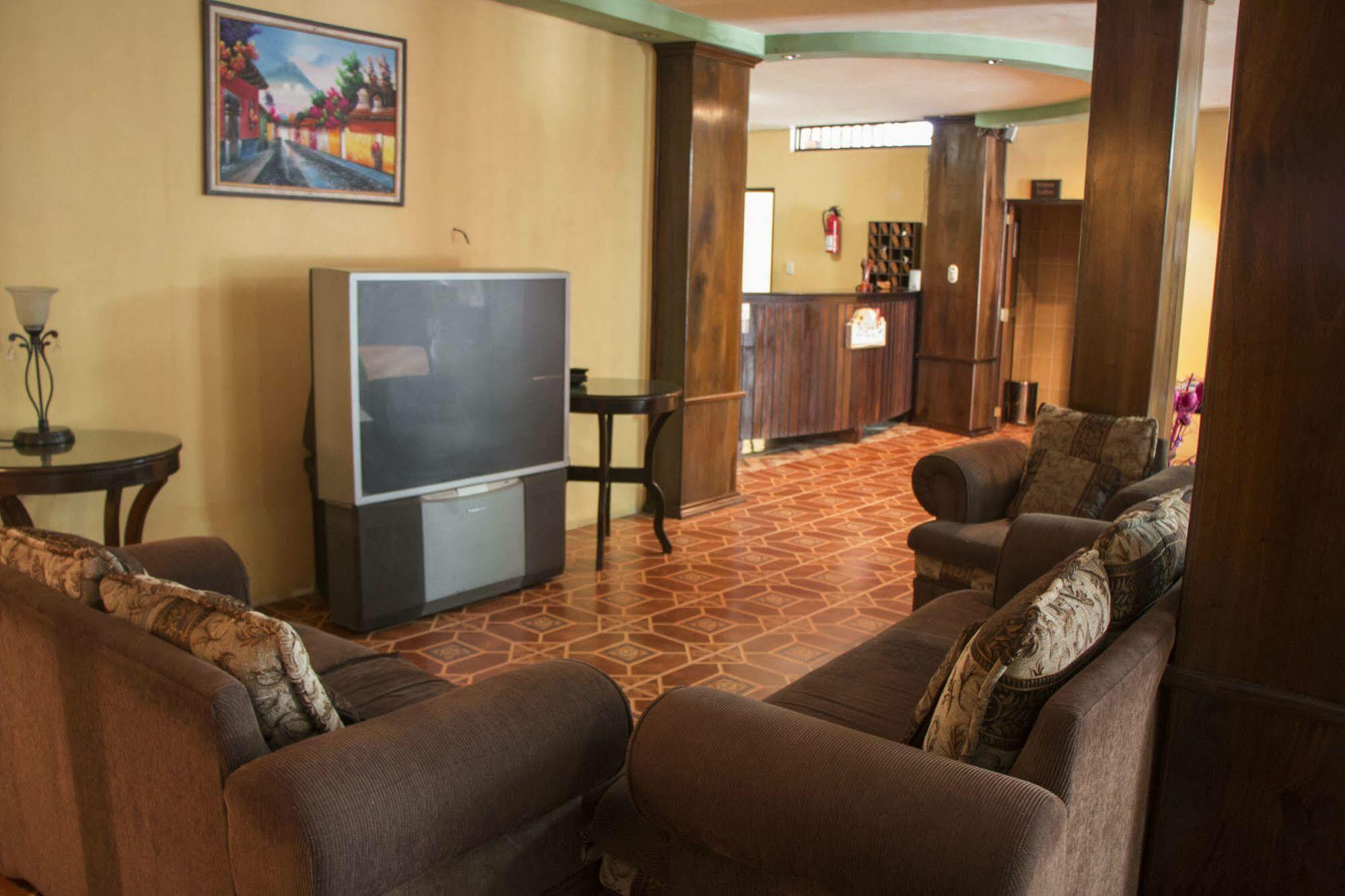 Hotel Ribiera Del Lago Peten Itza San Roman Exterior photo