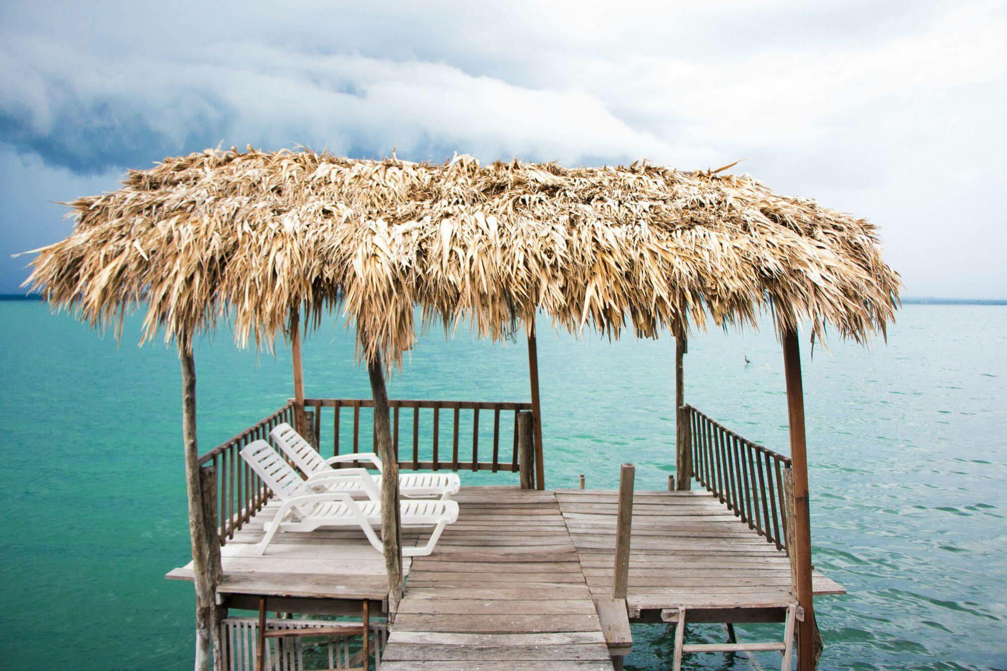 Hotel Ribiera Del Lago Peten Itza San Roman Exterior photo